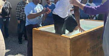 Songwriter Sean Feucht Visits South Bay Correctional and Rehabilitation Facility for a Concert and Baptism